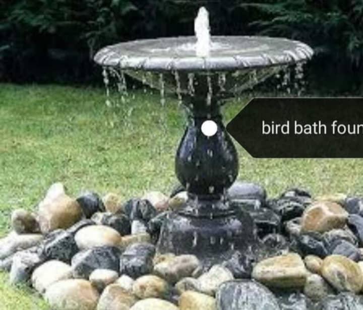 Bird bath fountain with pebble surround
