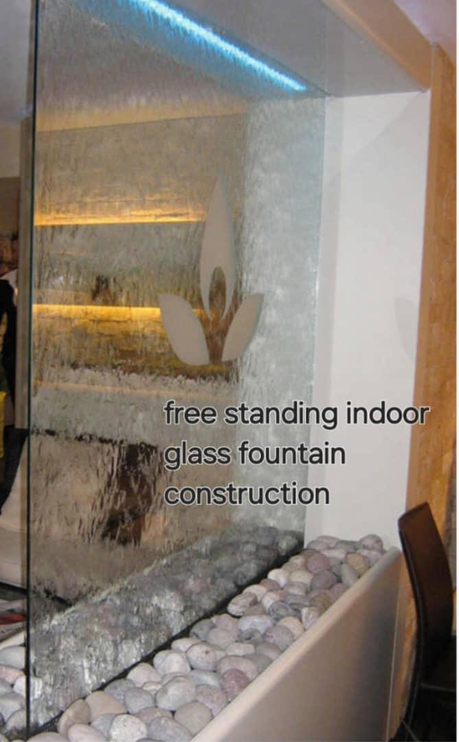 Free standing indoor glass fountain